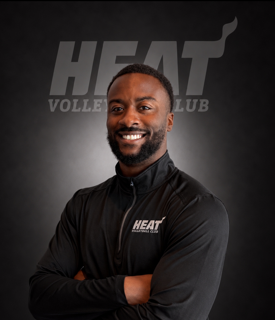 Elijah_Web_Headshot26